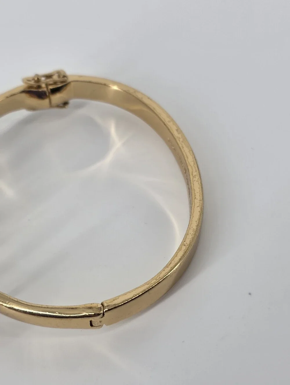 Kate Spade Gold Tone Smile Bracelet Bangle - Picture 8 of 9